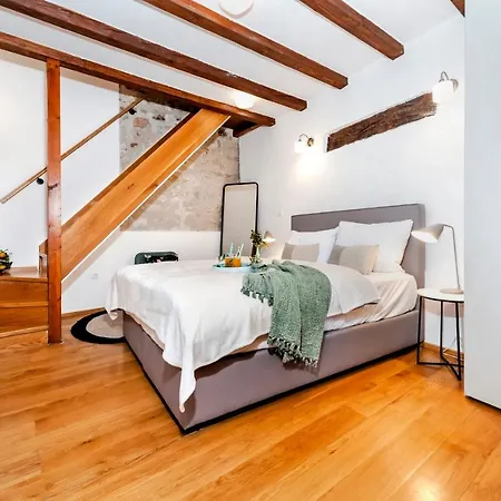 Noemi'S Rooms Rovinj Zewnętrze zdjęcie