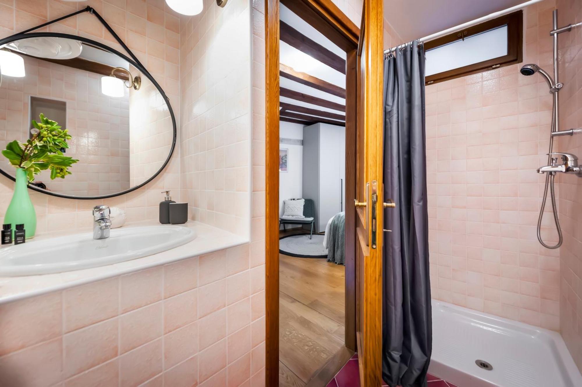 Noemi's Apartman